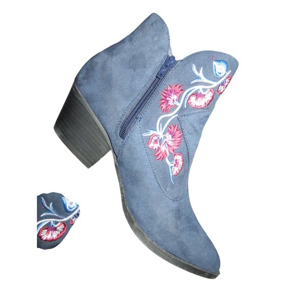 Carlos By Carlos Santana Floral Embroidered Blue Vegan Suede Side Zip Boots 8 - Picture 6 of 9